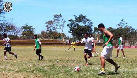 Los caciques ya entrenan en el santa cecilia FOTO: Diriangén FC